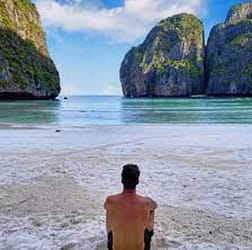 beach scene escape artist perpetual tourist